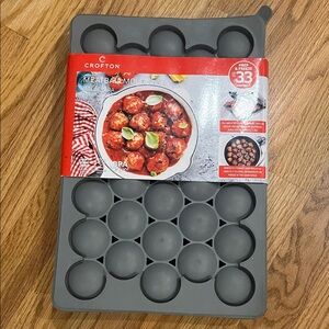 Croton Charcoal Meatball Maker